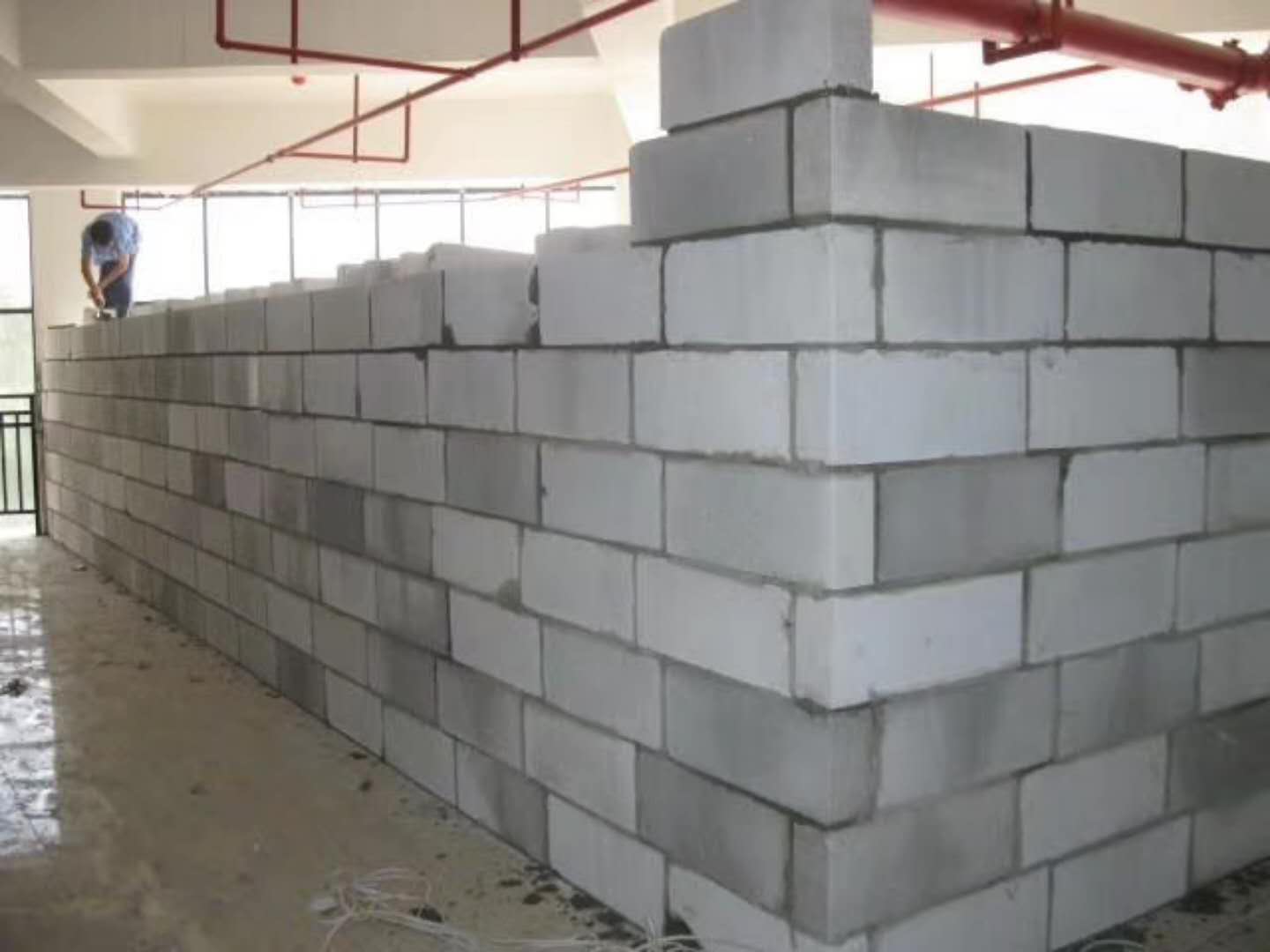 武隆蒸压加气混凝土砌块承重墙静力和抗震性能的研究